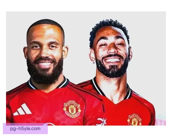 休假不停练曼联双星迪拜再加练